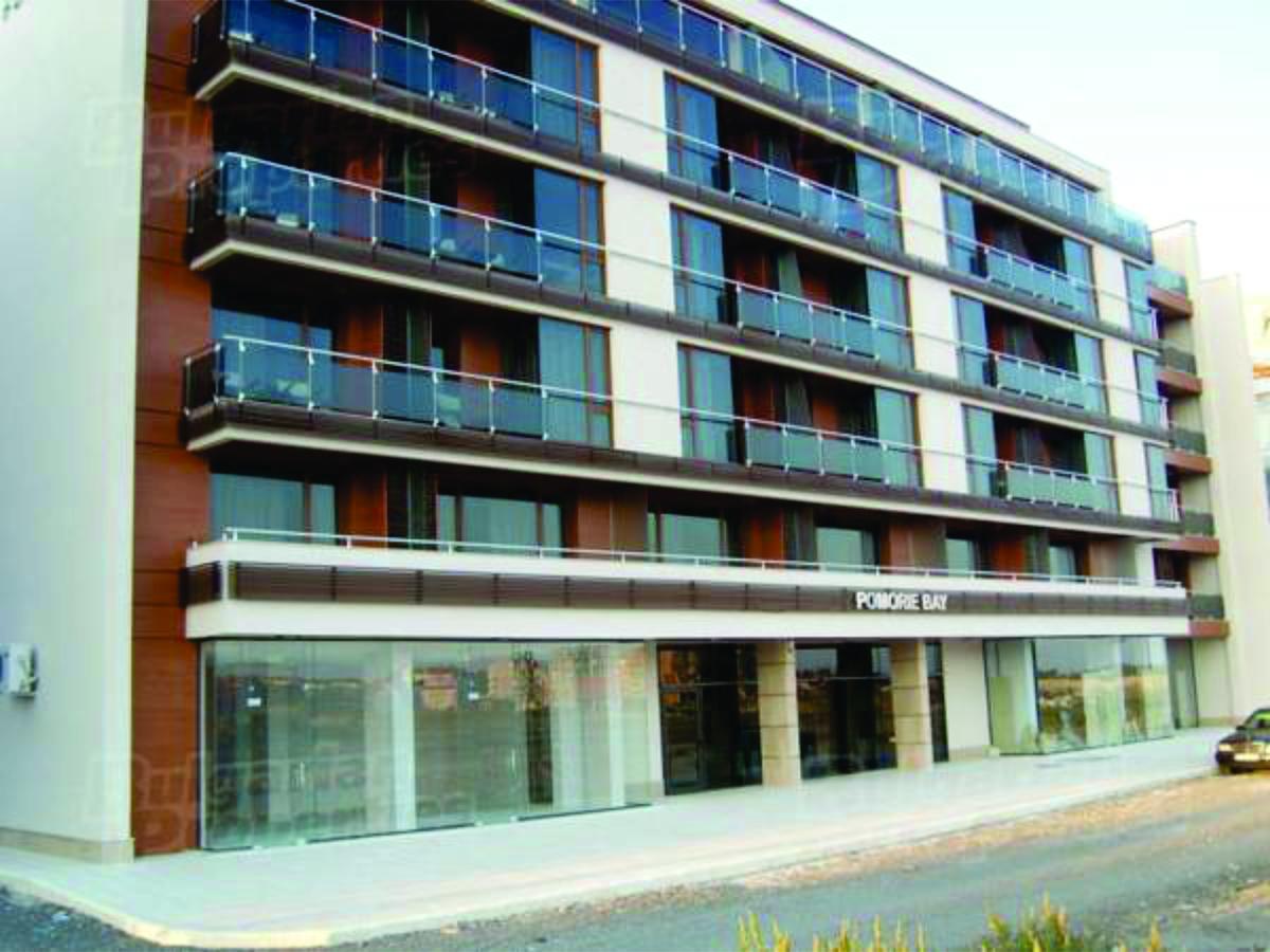 Pomorie Bay Aparthotel Exterior photo