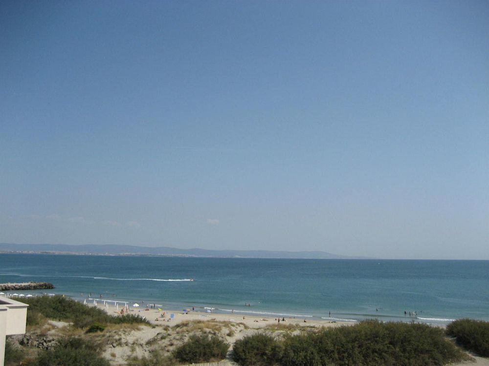 Pomorie Bay Aparthotel Exterior photo